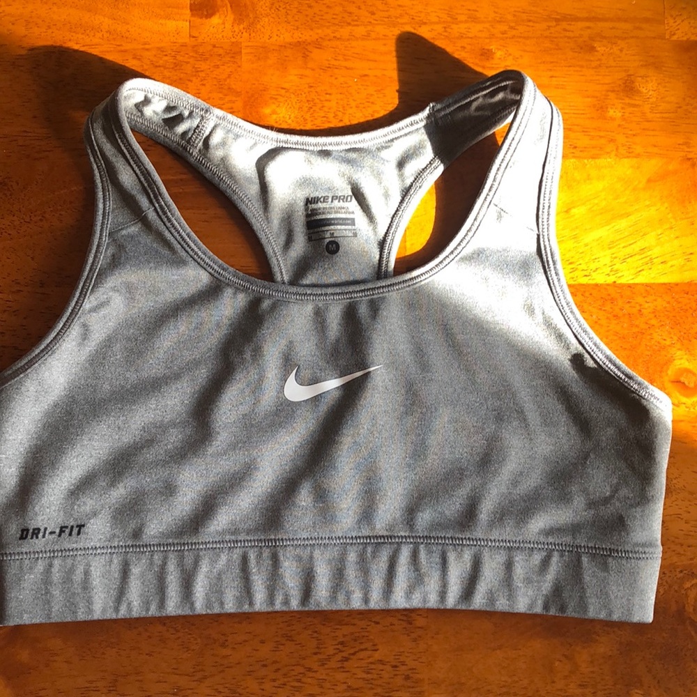 Nike Pro Dri-Fit Sports Bra